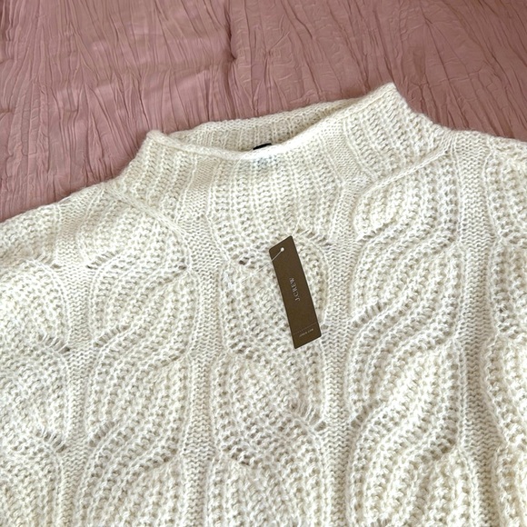 NWT STUNNING J CREW KNIT SWEATER - Picture 1 of 4